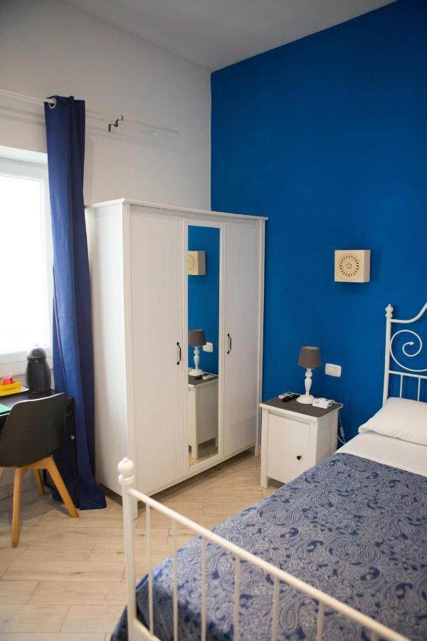 רומא Lanzies Guesthouse מראה חיצוני תמונה