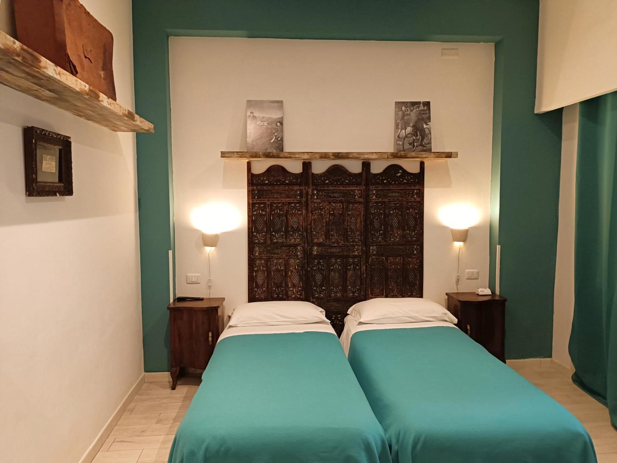 רומא Lanzies Guesthouse חדר תמונה