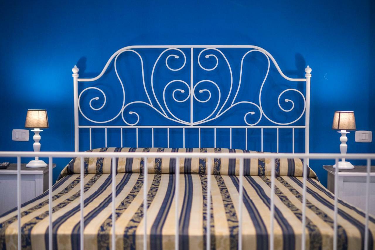 רומא Lanzies Guesthouse מראה חיצוני תמונה