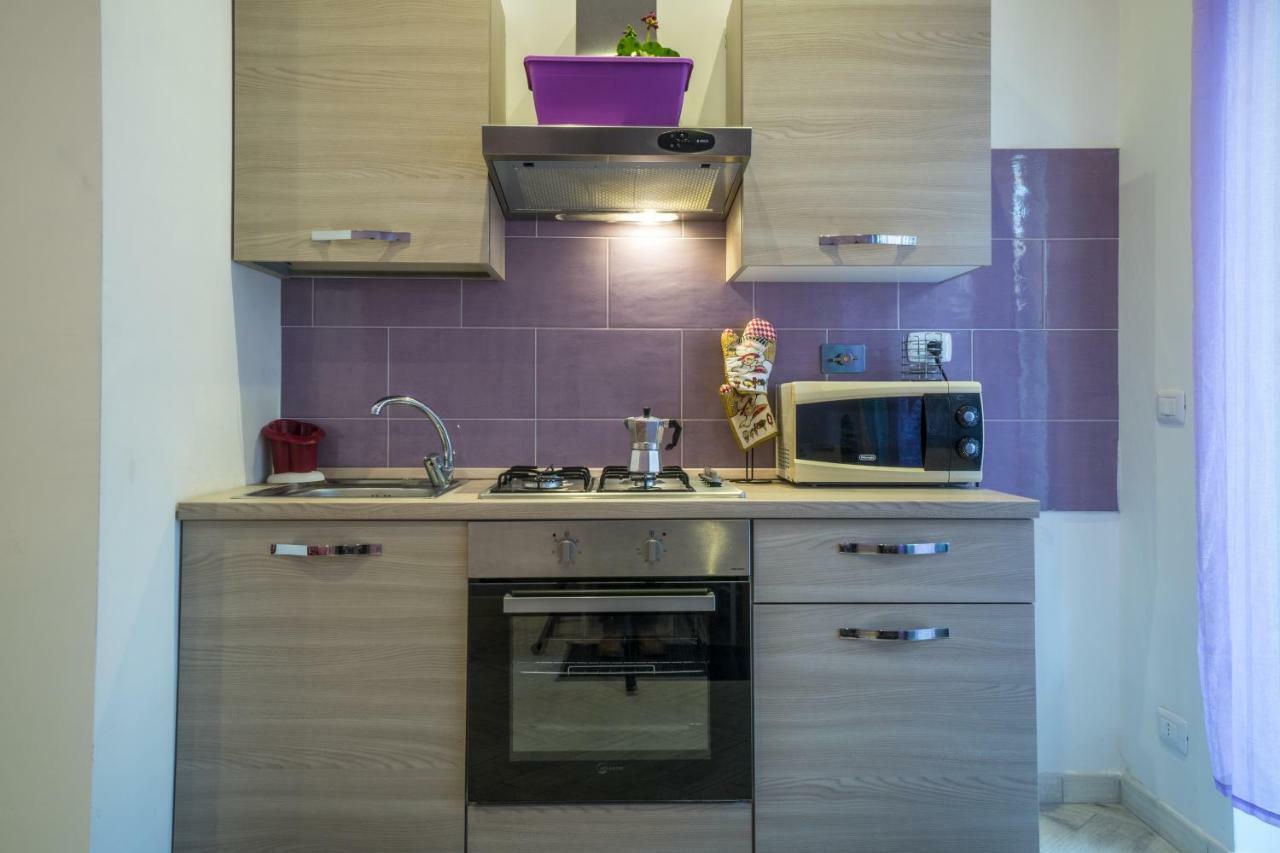 רומא Lanzies Guesthouse מראה חיצוני תמונה